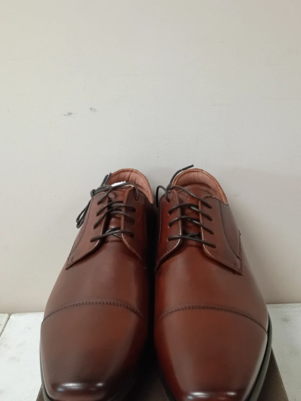 Florsheim Men's Chestnut Brown Cap-Toe Lace-Up Oxfords